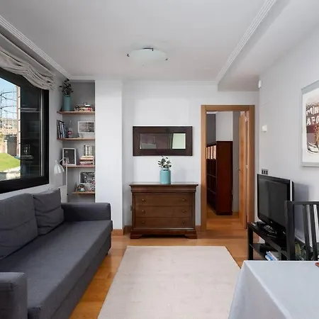 Διαμέρισμα Apartamento Soleado, Aparcamiento Gratuito, A Pie Del Centro Οβιέδο