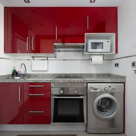 Apartamento Soleado, Aparcamiento Gratuito, A Pie Del Centro